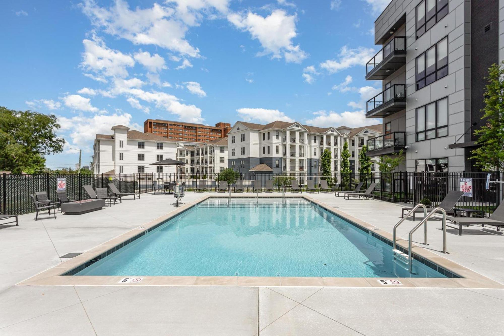 Panoramic Penthouse - Mins To Broadway - Full Gym * Nashville